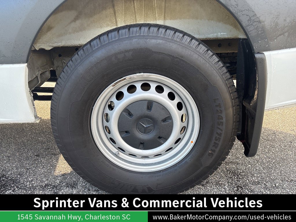 Used 2024 Mercedes-Benz Sprinter 2500 image 11