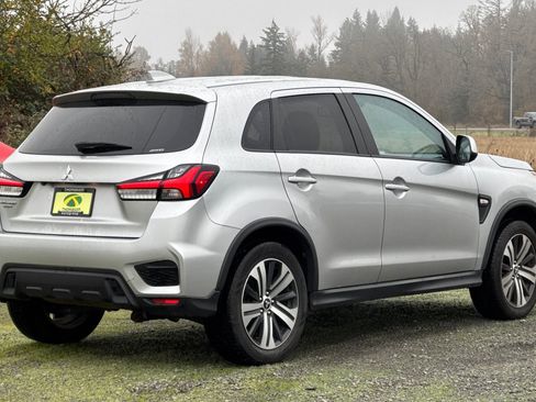 Used 2021 Mitsubishi Outlander Sport ES image 4