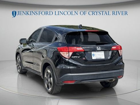 Used 2018 Honda HR-V EX image 7