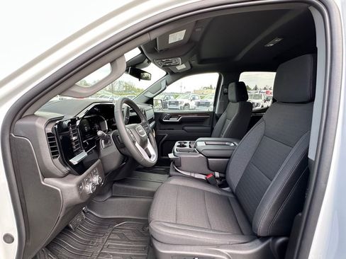 New 2026 GMC Sierra 1500 SLE AWD/4WD image 15