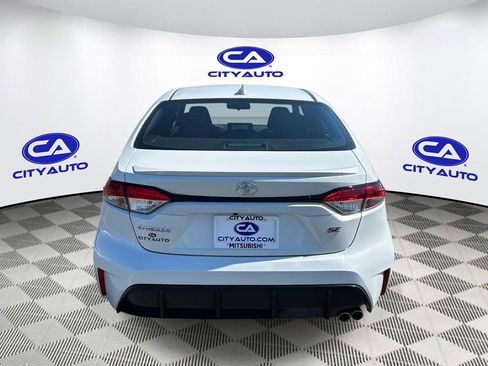 Used 2024 Toyota Corolla SE image 5