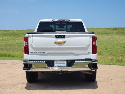 Used 2025 Chevrolet Silverado 1500 LT w/ Texas Edition Plus RWD image 8