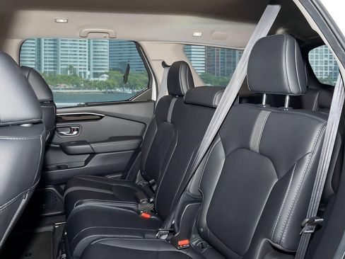 Certified 2025 Honda Pilot EX-L image 20