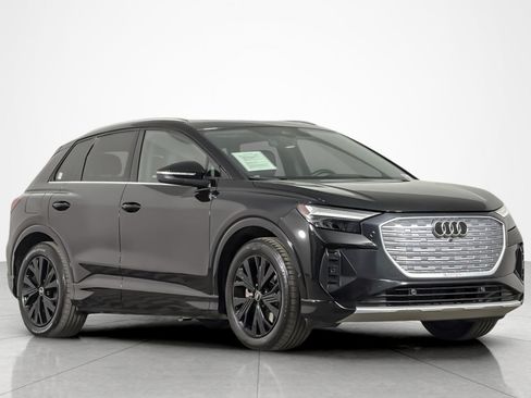 Used 2023 Audi Q4 e-tron Premium Plus w/ Premium Plus RWD image 7