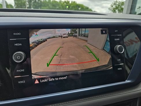 Used 2024 Volkswagen Taos SE FWD image 54