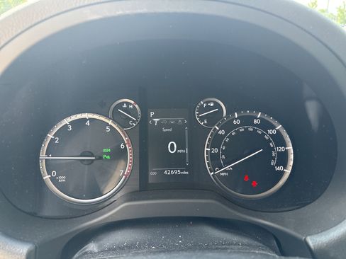 Used 2023 Lexus GX 460 Premium AWD/4WD image 21