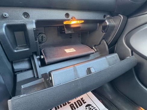 Used 2015 MINI Cooper Paceman S image 27