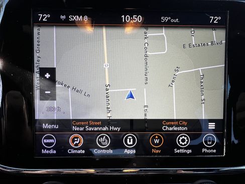 Used 2019 Jeep Grand Cherokee Limited image 24