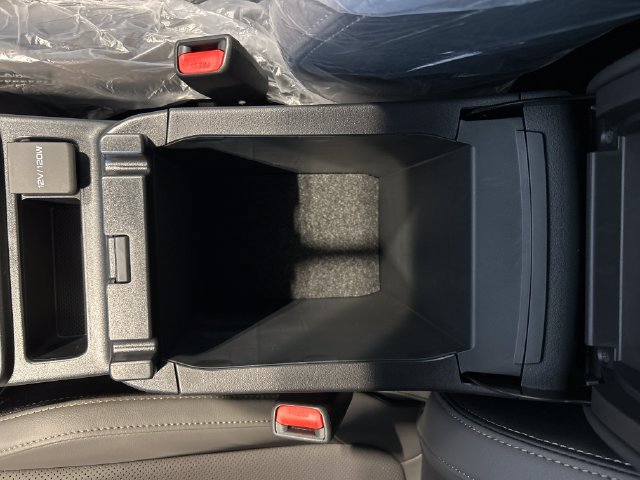 New 2026 Subaru Outback Limited AWD/4WD image 14