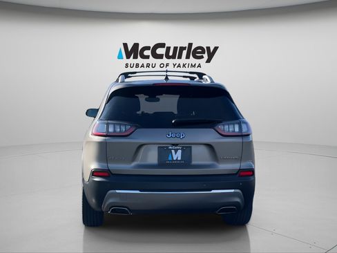 Used 2019 Jeep Cherokee Limited image 5