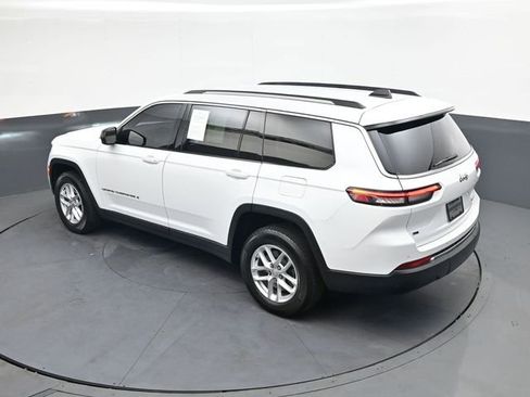 Used 2023 Jeep Grand Cherokee L Laredo RWD image 25