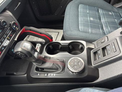 Used 2025 Ford Bronco Heritage Edition image 43