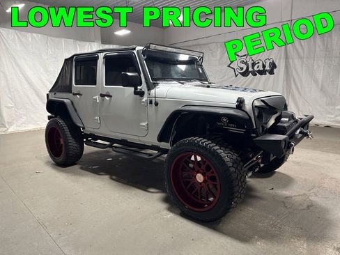 Used 2017 Jeep Wrangler Unlimited Sahara w/ Connectivity Group image 1