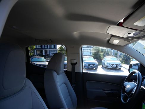 Used 2018 Chevrolet Colorado W/T w/ WT Convenience Package image 29