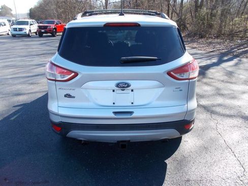 Used 2015 Ford Escape SE w/ Equipment Group 201A image 15