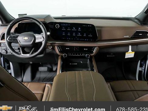 New 2026 Chevrolet Tahoe High Country AWD/4WD image 19