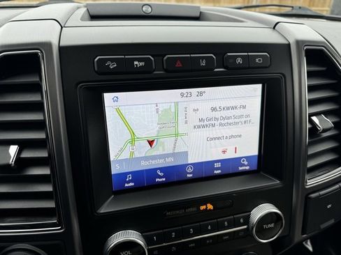 Used 2020 Ford Expedition Platinum image 3