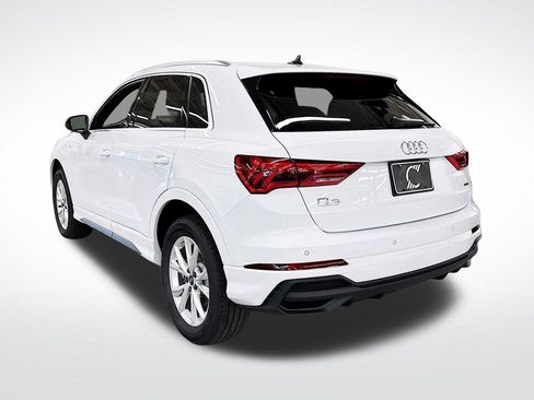 Used 2025 Audi Q3 2.0T Premium Plus image 3