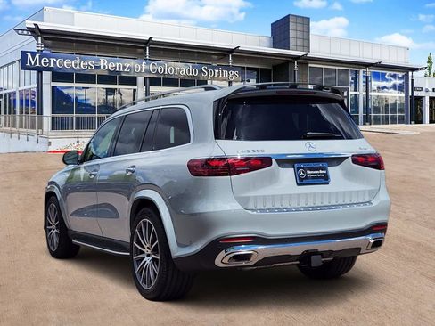 New 2026 Mercedes-Benz GLS 580 4MATIC image 7