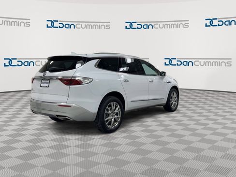 Used 2023 Buick Enclave Essence w/ Experience Buick Package FWD image 8