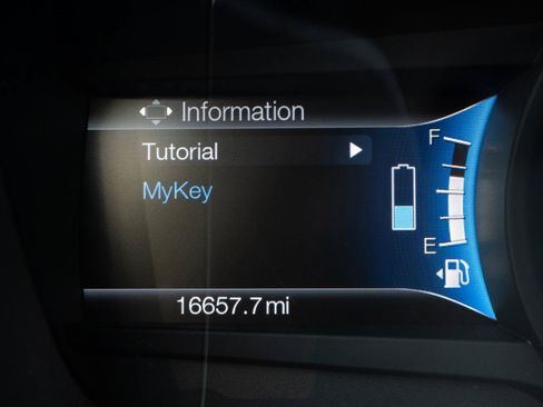 Used 2018 Ford Fusion S FWD image 27