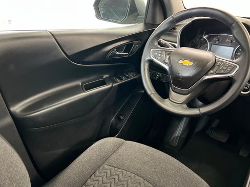 Used 2024 Chevrolet Equinox LT AWD/4WD image 11