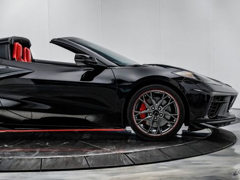 Used 2023 Chevrolet Corvette Stingray Preferred Cpe w/ Z51 Performance Package image 24