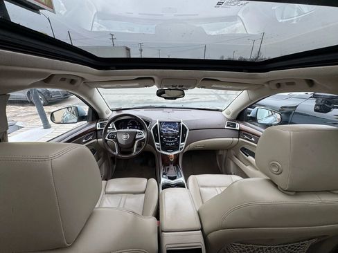 Used 2013 Cadillac SRX Luxury w/ Driver Awareness Package image 22