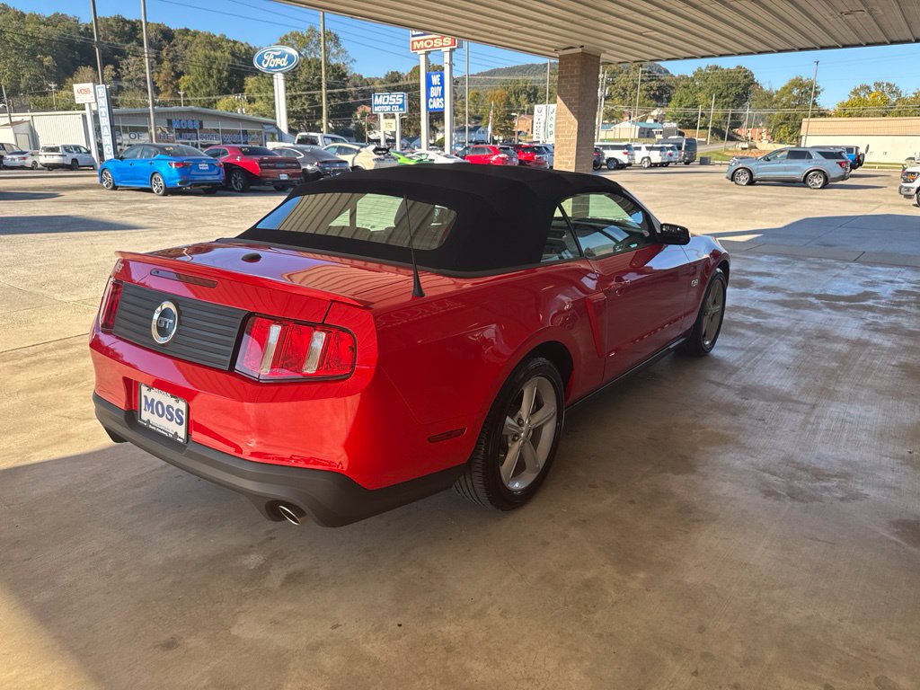 Used 2012 Ford Mustang GT Premium w/ Comfort Pkg RWD image 4