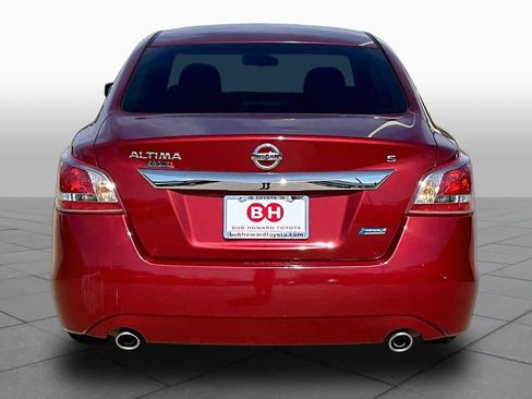 Used 2013 Nissan Altima 2.5 S FWD image 5