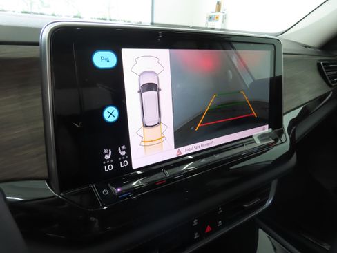 New 2025 Volkswagen Atlas SEL image 19