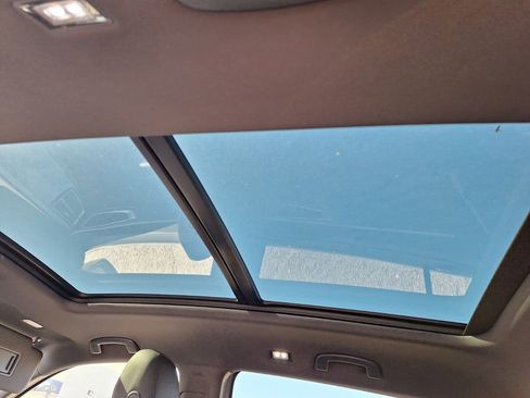 New 2026 Volkswagen Atlas Cross Sport SE image 10