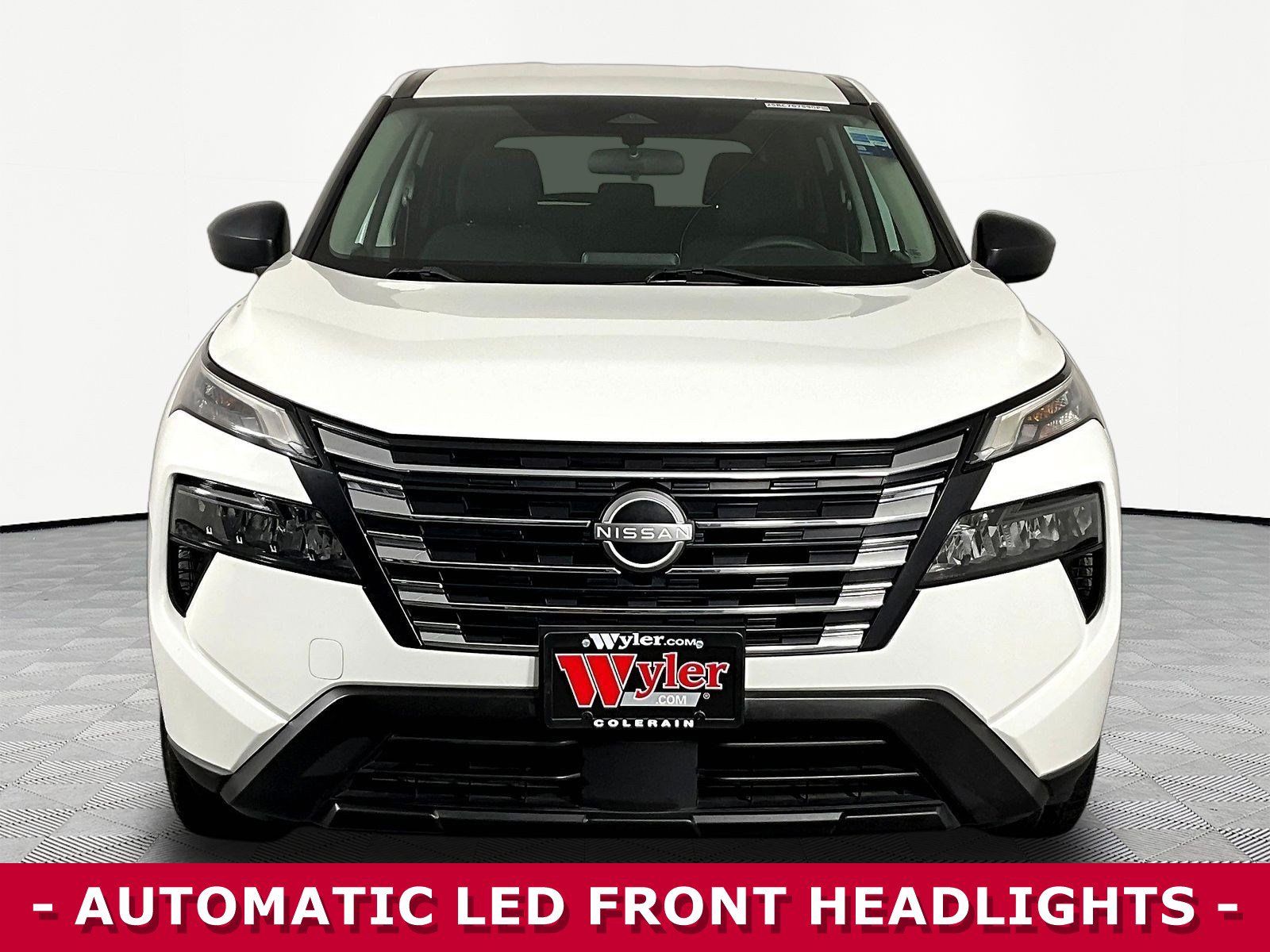 Certified 2024 Nissan Rogue S AWD/4WD image 2