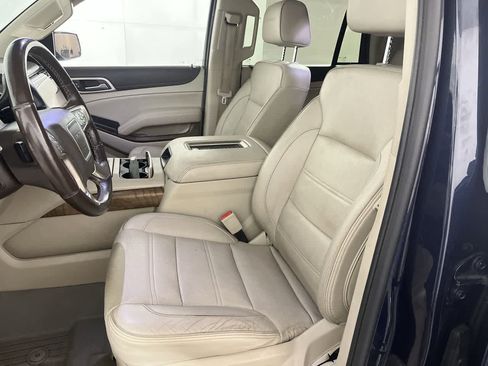 Used 2018 GMC Yukon Denali w/ Open Road Package image 15