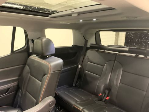 Used 2023 GMC Acadia AT4 w/ Technology Package AWD/4WD image 18