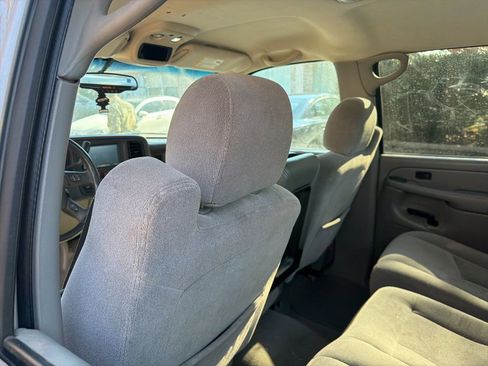 Used 2005 Chevrolet Avalanche LS w/ Onstar Plus Package image 10