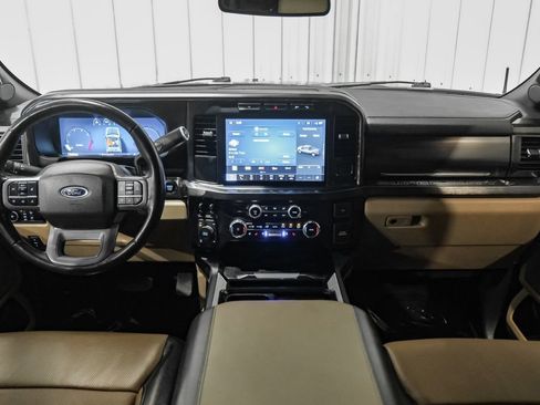 Used 2024 Ford F250 Lariat w/ Chrome Package AWD/4WD image 14