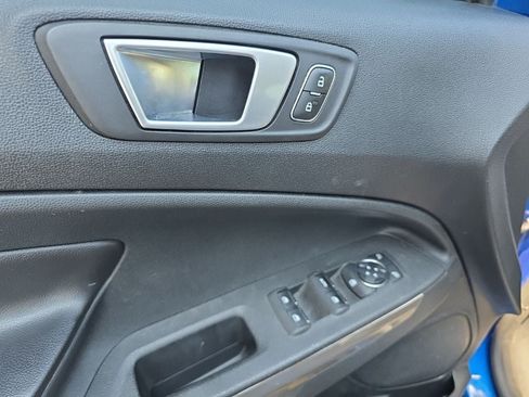 Used 2020 Ford EcoSport Titanium AWD/4WD image 14
