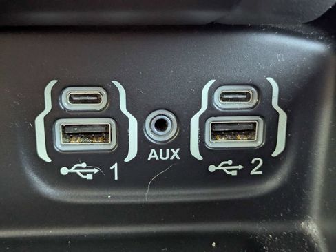 Used 2022 RAM 1500 Big Horn AWD/4WD image 24