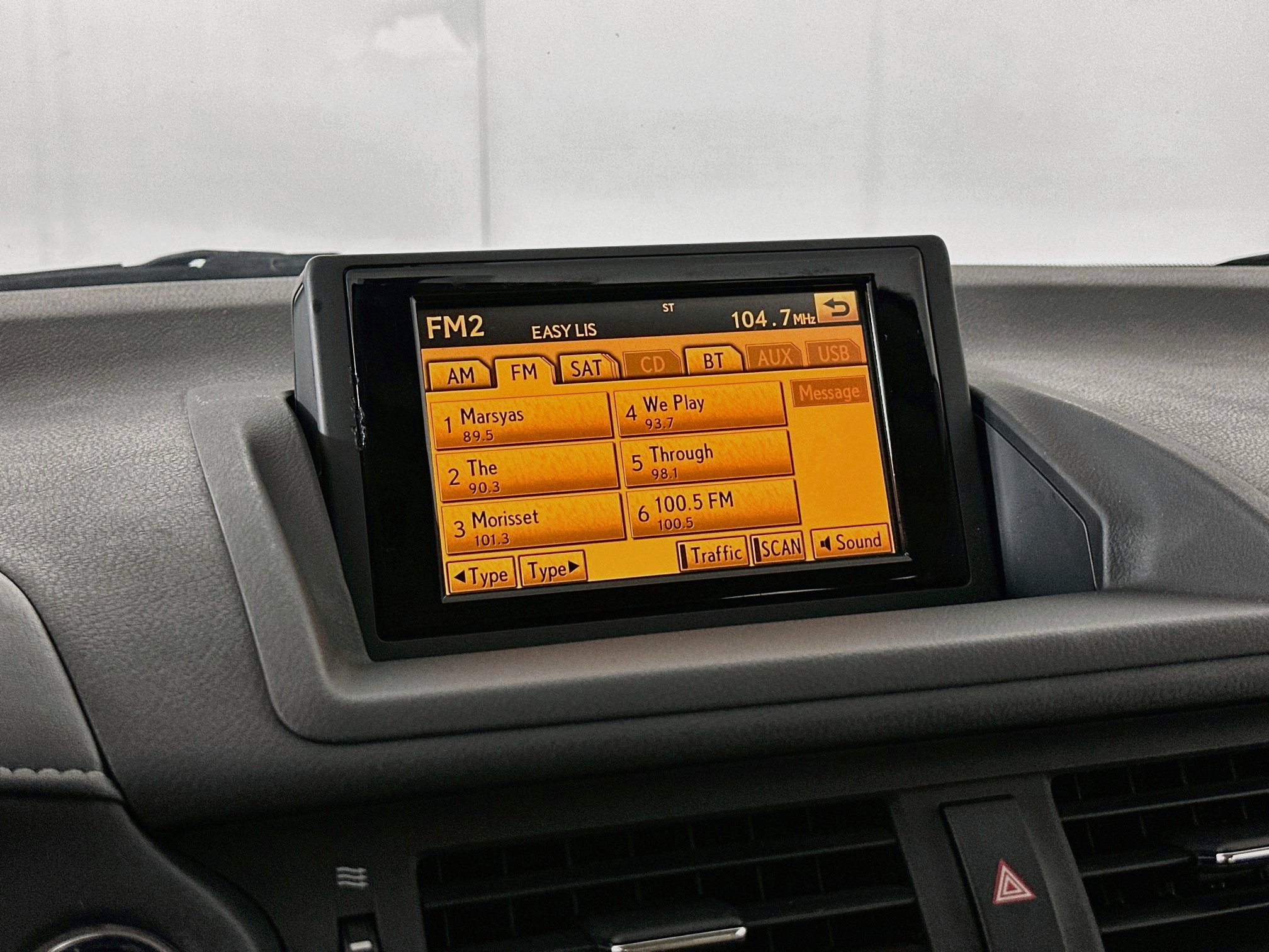 Used 2012 Lexus CT 200h Premium w/ Premium Audio Pkg FWD image 19