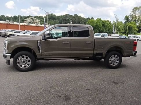 New 2026 Ford F250 Lariat w/ Lariat Ultimate Package AWD/4WD image 6