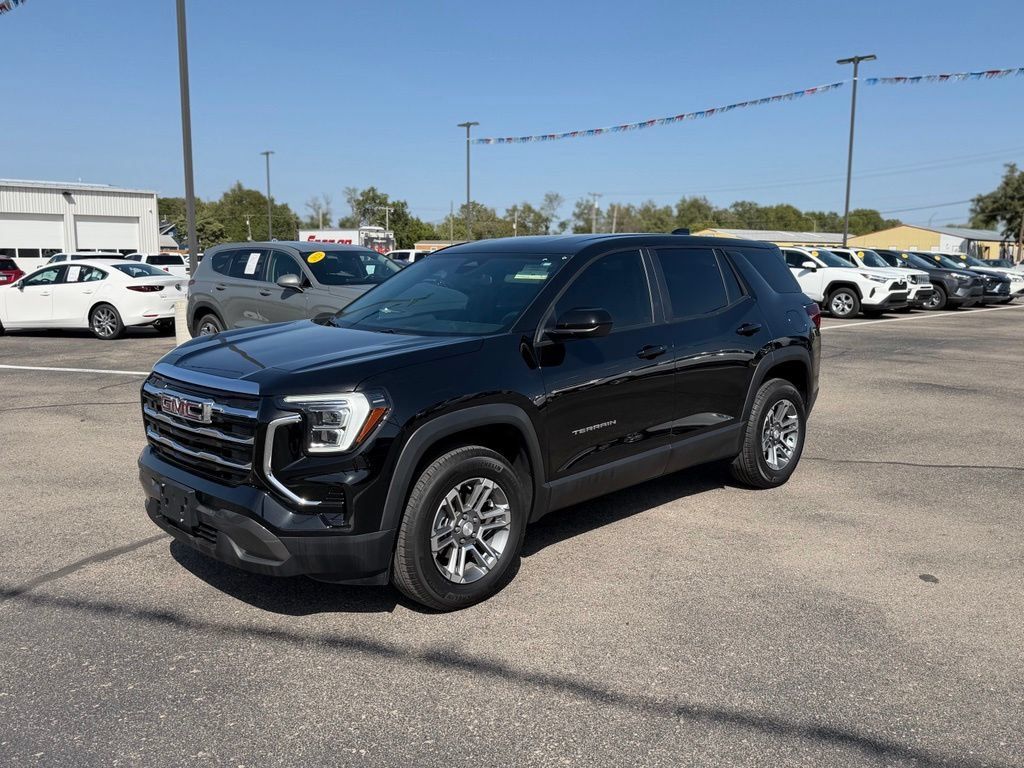 Used 2026 GMC Terrain Elevation AWD/4WD image 8