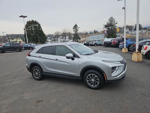 Used 2022 Mitsubishi Eclipse Cross ES image 36