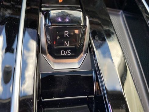 New 2025 Volkswagen GTI SE image 40