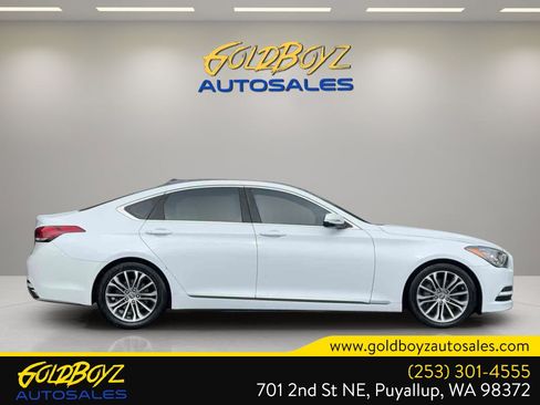 Used 2015 Hyundai Genesis 3.8 w/ Option Group 02 RWD image 3