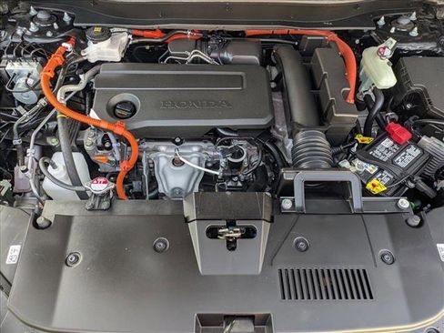 Certified 2025 Honda CR-V Sport image 22
