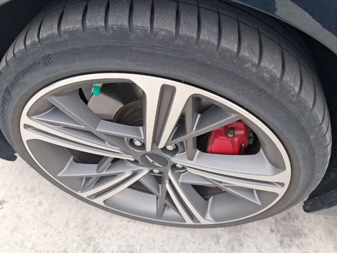 Certified 2025 Genesis G70 3.3T Advanced image 12