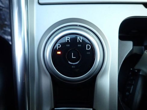 Used 2023 Ford Explorer XLT w/ Equipment Group 202A image 25