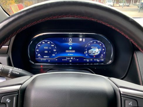 Used 2022 Chevrolet Tahoe RST w/ Sport Performance Package image 24