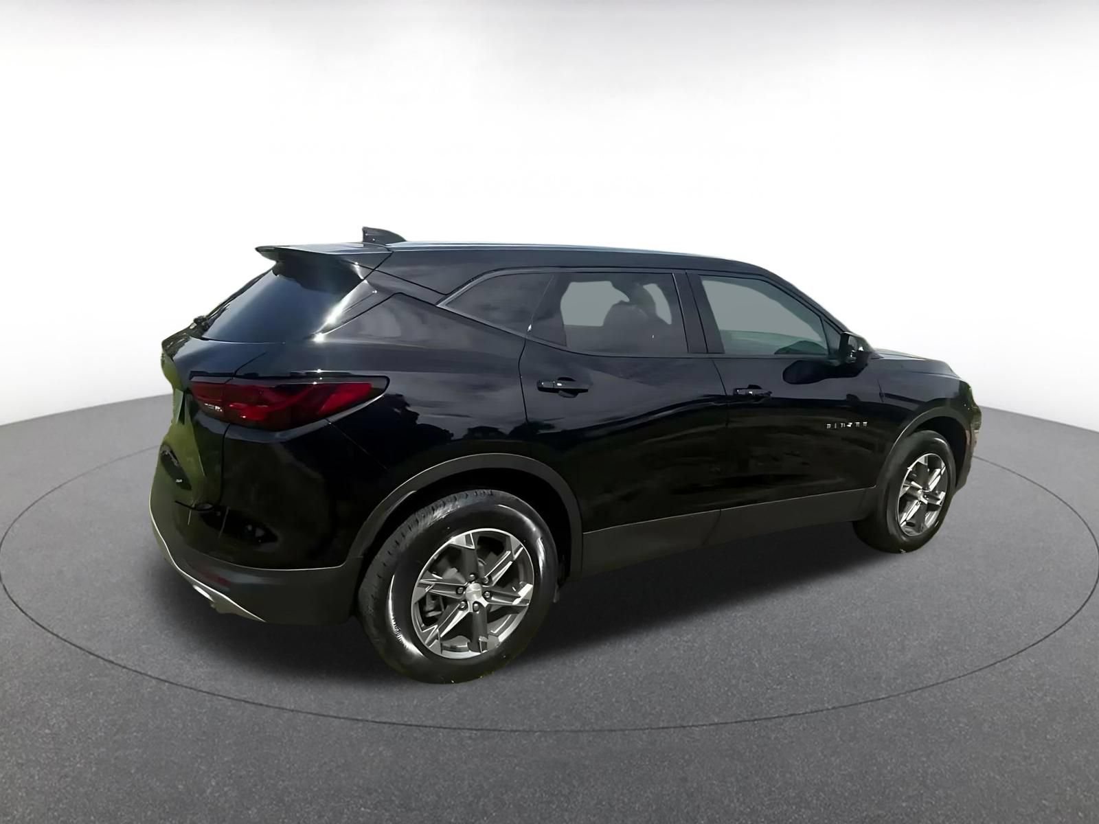 Used 2026 Chevrolet Blazer LT FWD image 14